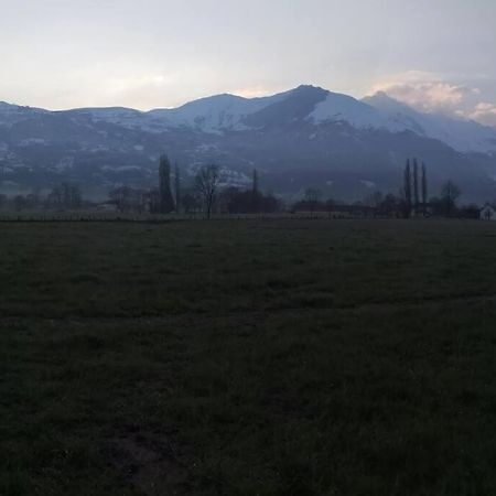 شقة Au Coeur Des Pyrenees Bigourdane Lau-Balagnas المظهر الخارجي الصورة